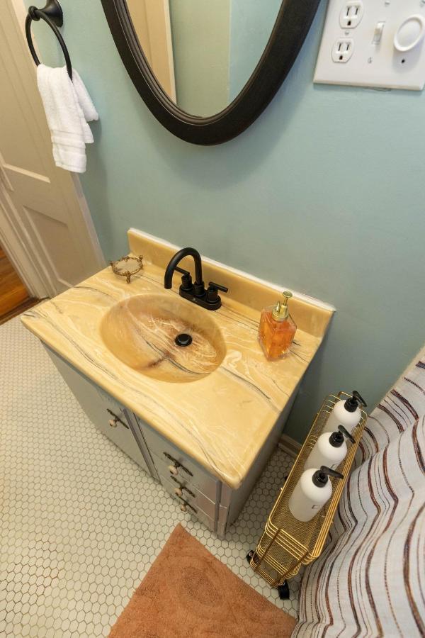 Historic Revival Midtown Memphis Duplex 64 Yes Pets Fast Wifi Free Parking Villa Bagian luar foto